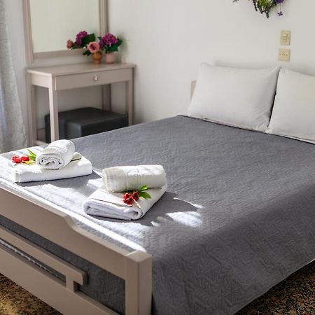 Pansion Kaloyiannis 호텔 파티티리 외부 사진